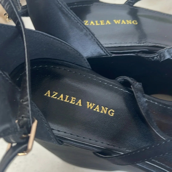 AZALEA WANG TOUCH THE SKY WEDGE SANDAL IN Black Sz 9 - Picture 7 of 9